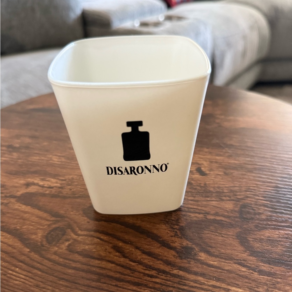 Disaronno Amaretto Italy Liqueur White Square Glass Single White Glass 10 fl.oz.